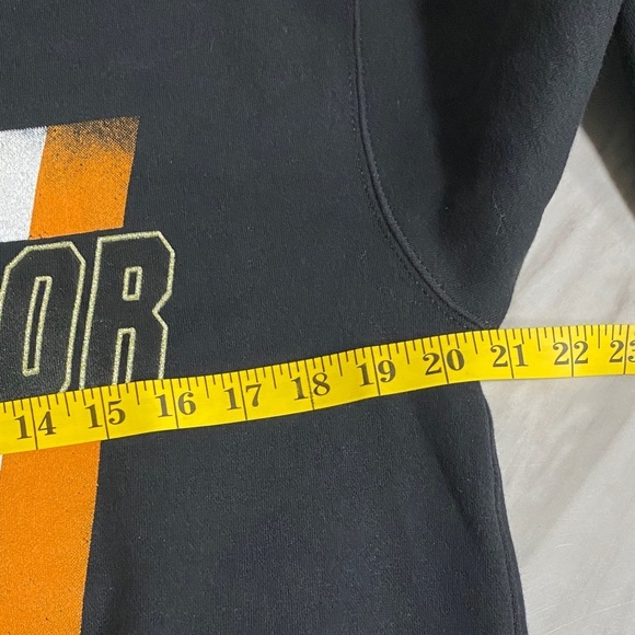 UFC‎ Team McGregor 2021 “The King Is Back” Black Crewneck Sweatshirt Size M NWT - Picture 8 of 9